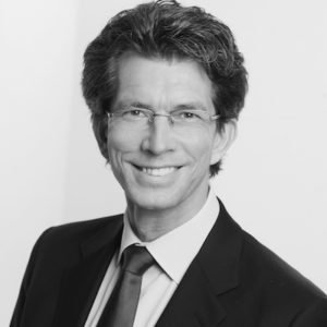 Dr. Jörn Oldenburg Internationale Immobilienfonds Hamburg